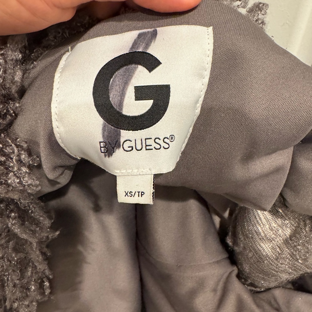 G by Guess Faux Fur Fuchsia Bomber Jacket Women's XS Gray Long Sleeve Soft - Picture 8 of 8